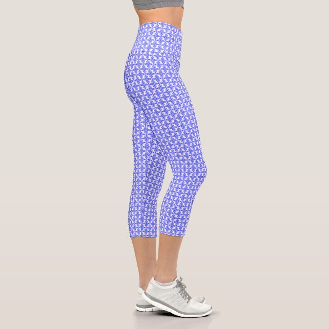 Floral Design Pattern Capri Leggings (Right)