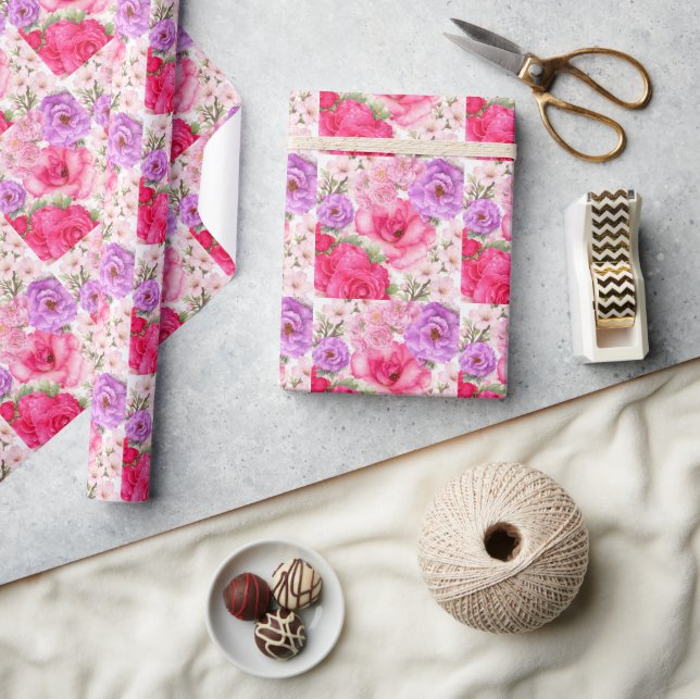 Floral Design Wrapping Paper (Crafts)