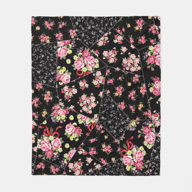 Floral Patchwork: Pretty Seamless Design. Fleece Blanket (Front)