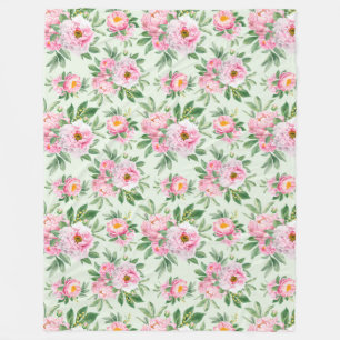 Floral pattern fleece blanket