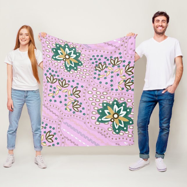 Floral Pattern Home Decor Fleece Blanket (In Situ)
