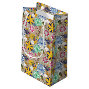 Floral pattern in retro style 3 small gift bag