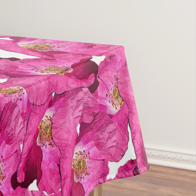 Floral poppies pink pattern. tablecloth (In Situ)