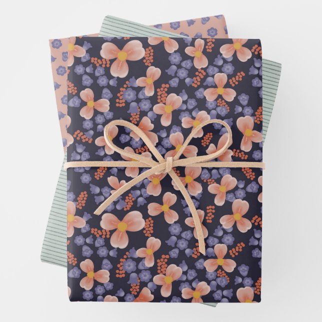 Floral Purple wrapping paper (In situ)