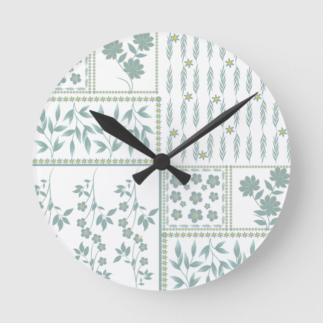 Floral  repeating seamless  pattern textured round clock (Front)