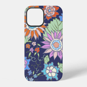 Floral seamless background pattern spring - summer iPhone 12 case