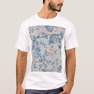 Floral seamless, ornamental garden background T-Shirt