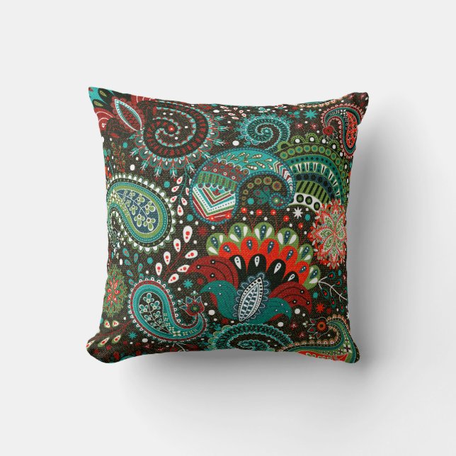 Floral seamless pattern with paisley elements cushion (Front)