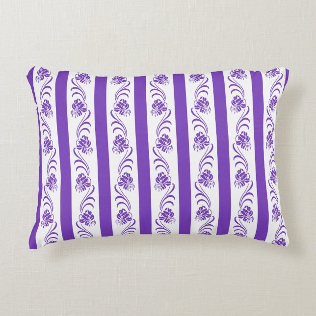 Floral stripes pattern decorative cushion (Front)