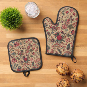 Floral Tapestry Needlework Flower Art Oven Mitt & Pot Holder Set