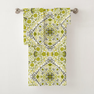 Floral tiles in green bath towel set