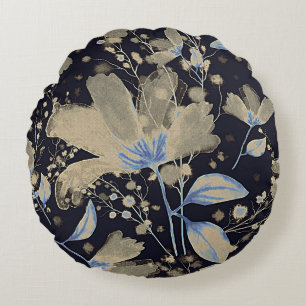 Floral Vintage Watercolor: Black Background Round Cushion