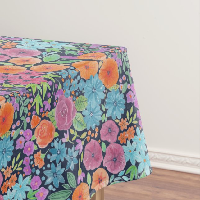 Floral watercolor pattern tablecloth (In Situ)