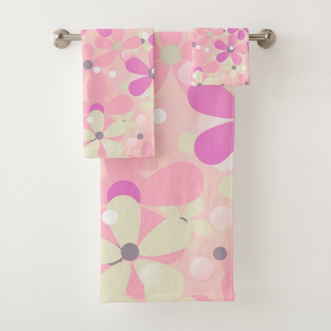 Florals Daisies Pink, Purple, Cream Bath Towel Set (Insitu)