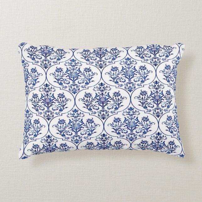 Flourish Damask Pattern - blue Decorative Cushion (Front)