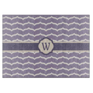 Flourished Zigzag Glass Cutting Board