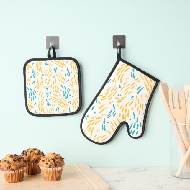 Flow in Turquoise and Yellow Oven Mitt & Pot Holder Set (Insitu(Hanging))