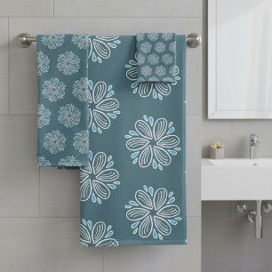 Flower Pattern in blue and white  Bath Towel Set