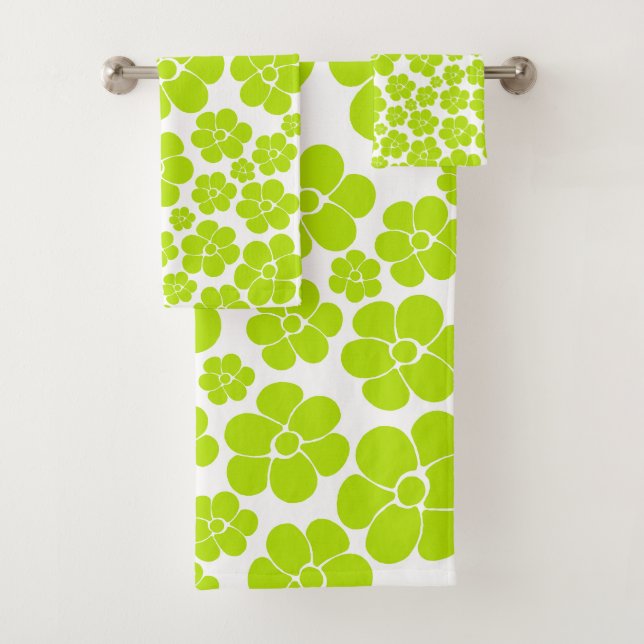 Flower Pattern in Lime Green and White  Bath Towel Set (Insitu)