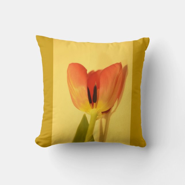 Flower Tulip Cushion (Front)