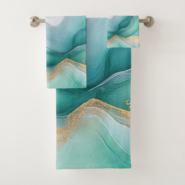 Flowing Emerald and Gold Marble Bath Towel Set (Insitu)