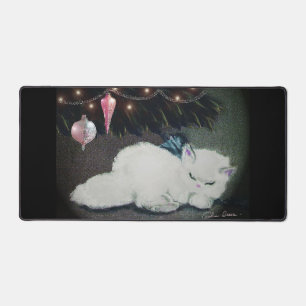 Fluffy desk mat