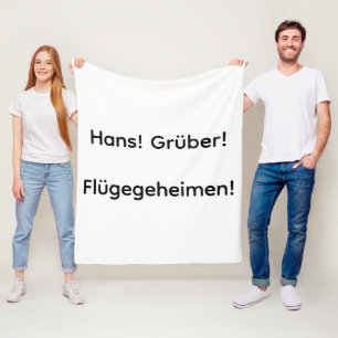 Flügegeheimen  Fleece Blanket