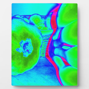 fluorescent fruit green plaque