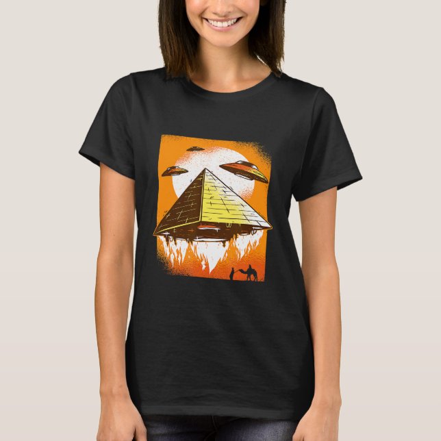 Flying Pyramid Egypt Ufo Conspiracy Illuminati Tee (Front)