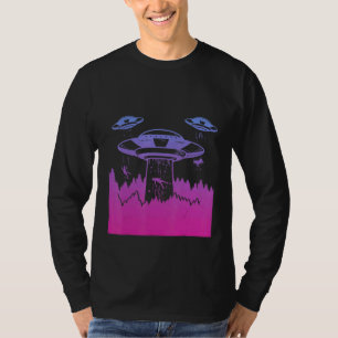 Flying Saucer UFO Astronauts are Aliens 5 T-Shirt