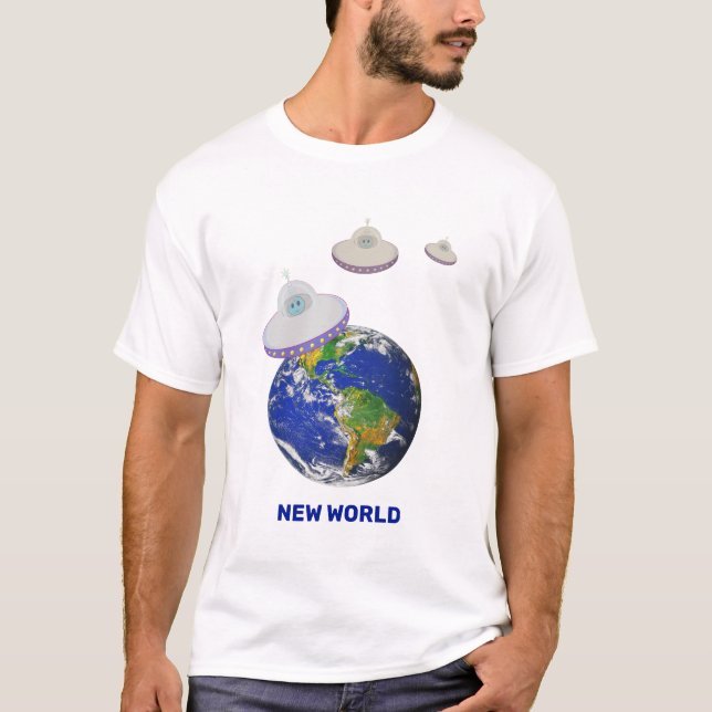 Flying saucers around the world T-Shirt (Front)