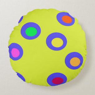 Flying saucers round cushion