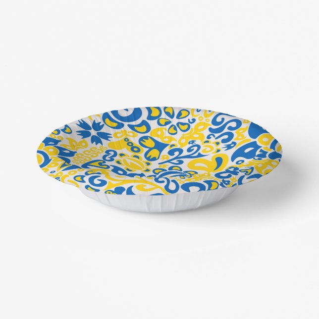 Folklore pattern with Ukrainian flag colours   Paper Plate (Angled)