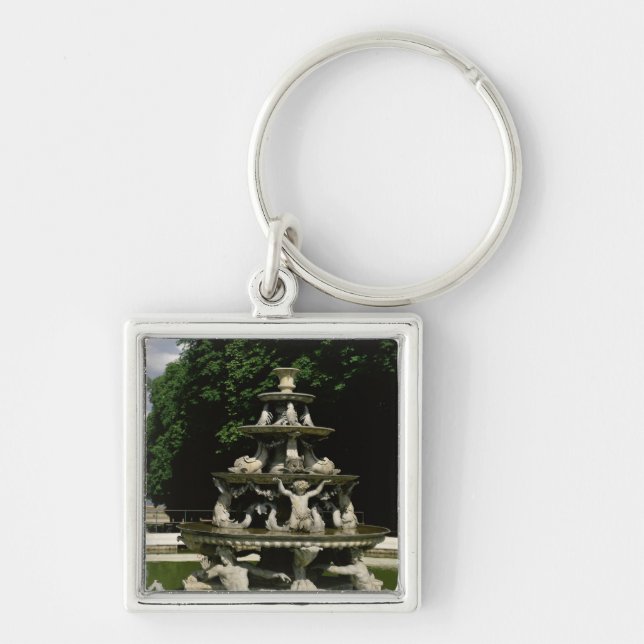 Fontaine de la Pyramide Key Ring (Front)