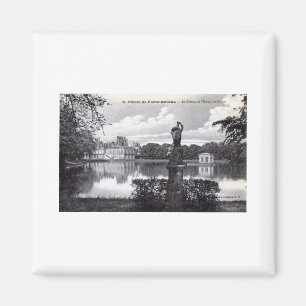 Fontainebleau Palace, France 1910 Vintage Magnet