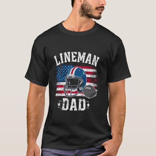 Football Lineman Dad American Flag Fathers Day 4th T-Shirt (Front)