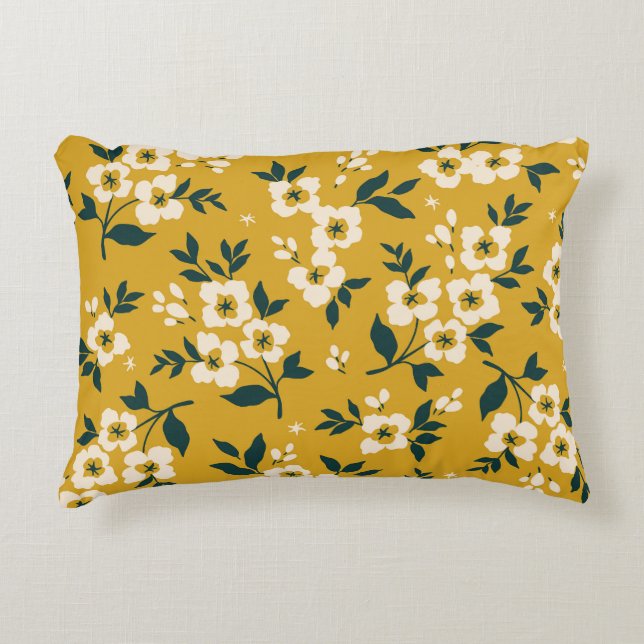 Forest animals, masks, virus pattern. decorative cushion (Front)