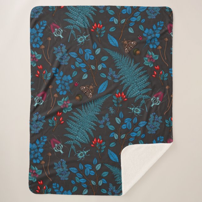 Forest berries, leaves and bugs 1 sherpa blanket (Front)