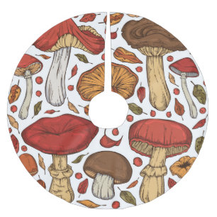 Forest Edibles: Vintage Wild Collection. Brushed Polyester Tree Skirt