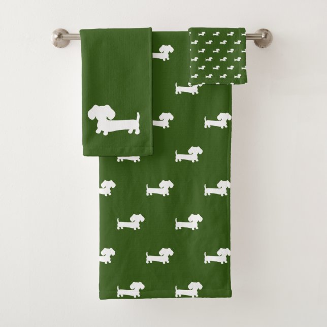 Forest Green Dachshund Bath 3- piece Towel Set (Insitu)
