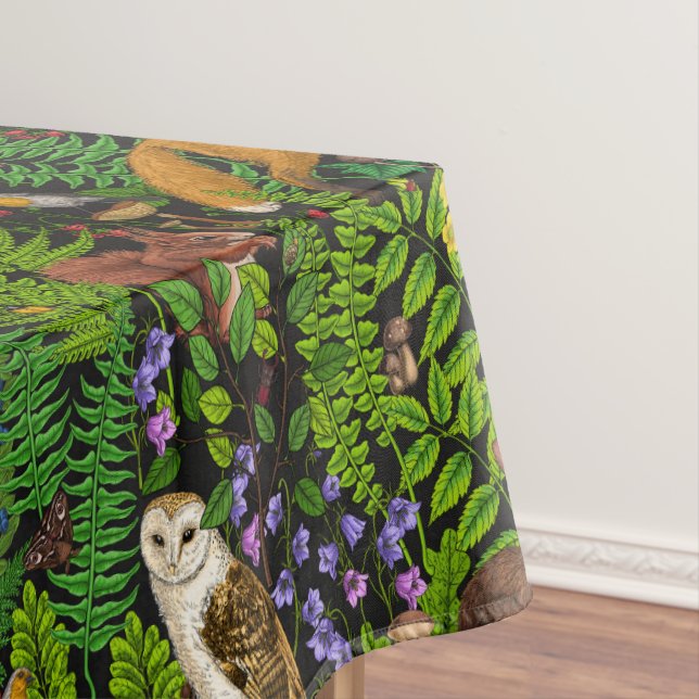 Forest life tablecloth (In Situ)