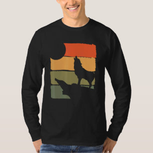 Forest Predator Howling Wolf Animal Retro Wolf T-Shirt