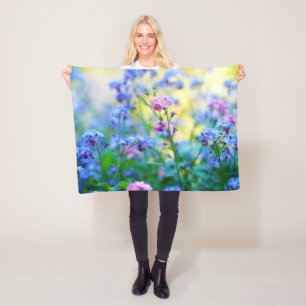 Forget-Me-Not Flowers Fleece Blanket