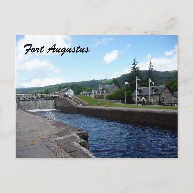 fort augustus lock postcard (Front)