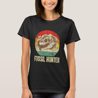 Fossil Hunter  Retro Paleontologist Paleontology T-Shirt
