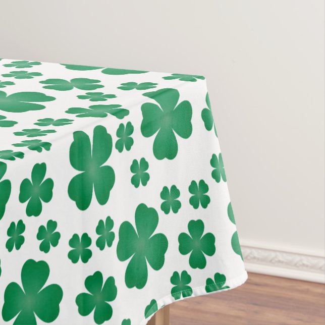Four Leaf Clover Pattern Green Tablecloth (In Situ)