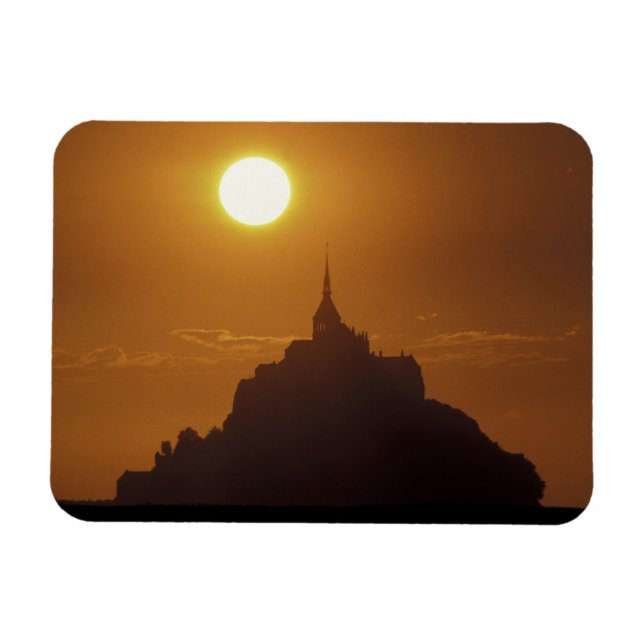 France, Normandy. Mont Saint Michele Magnet (Horizontal)