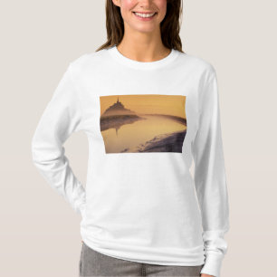 FRANCE, Normandy Mont St. Michel. Morning Light T-Shirt