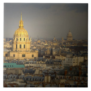 France, Paris. Les Invalides seen from the Tile