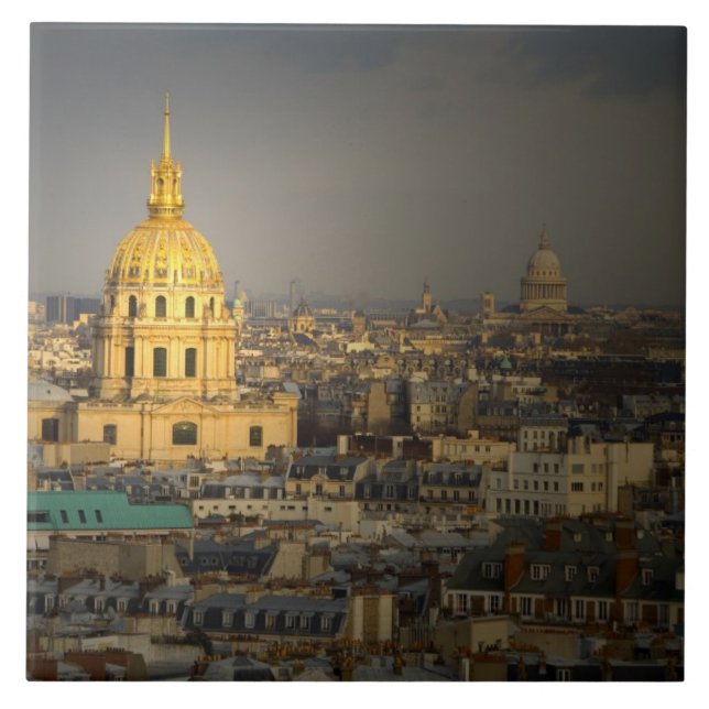 France, Paris. Les Invalides seen from the Tile (Front)